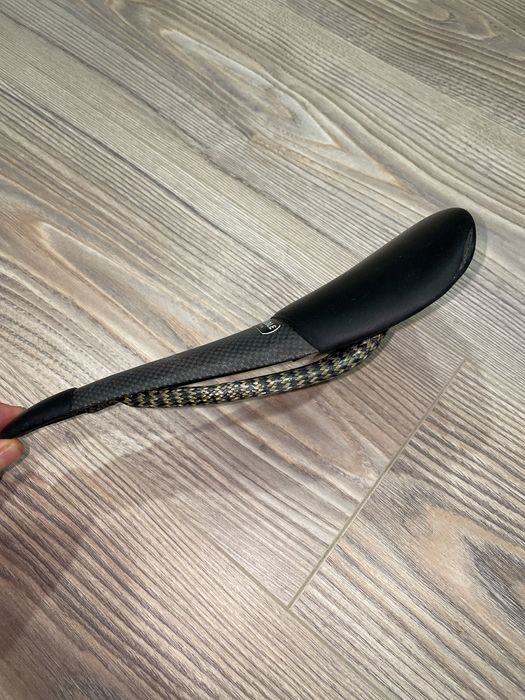 Седалка TUNE Speedneedle Marathon, 135 мм, 100 г