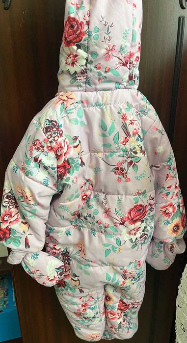 Космонавт/Ескимос 6-9 м + коледна рокля за 59лв общо