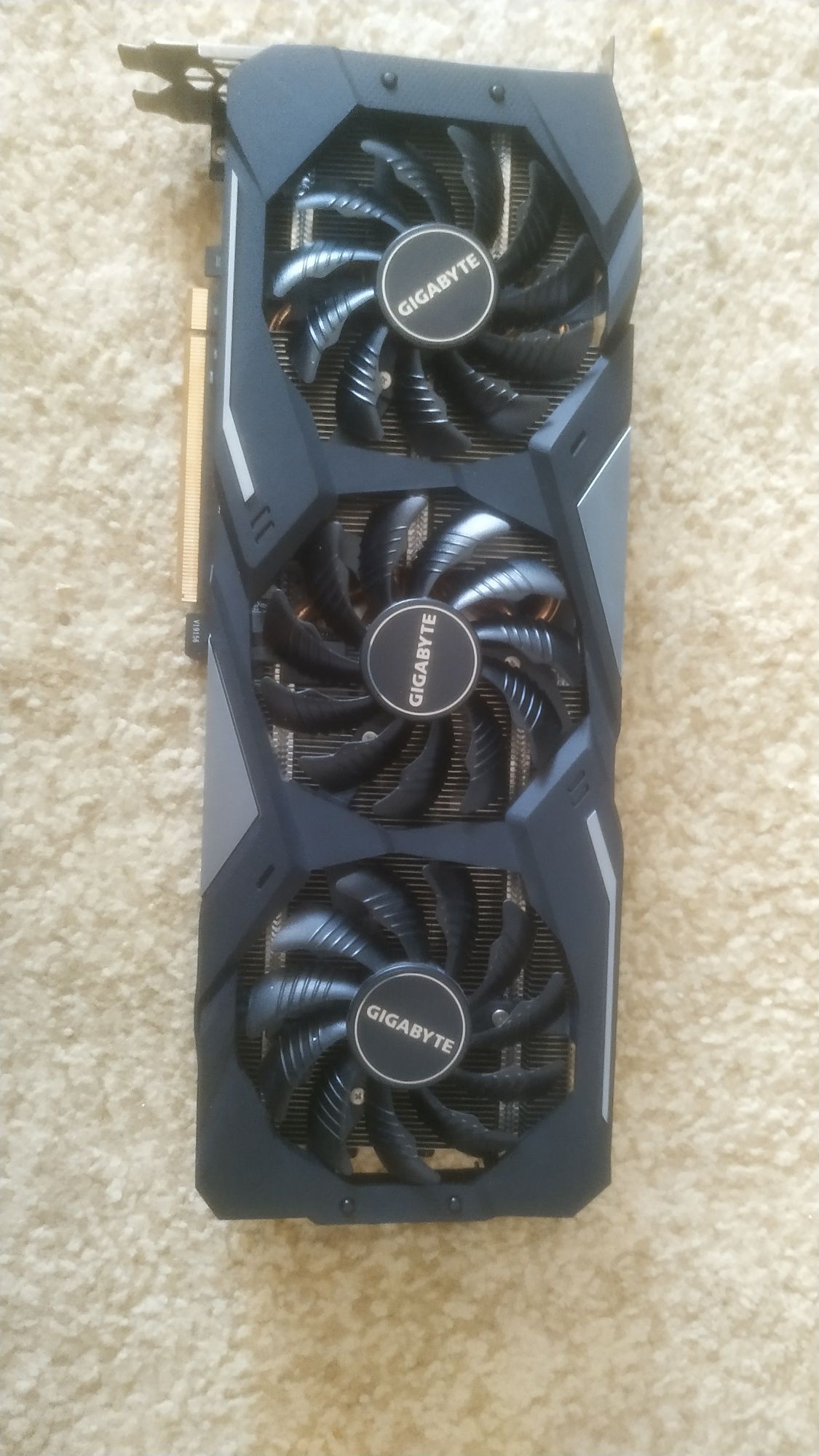 Rx 5700xt. Gigabyte