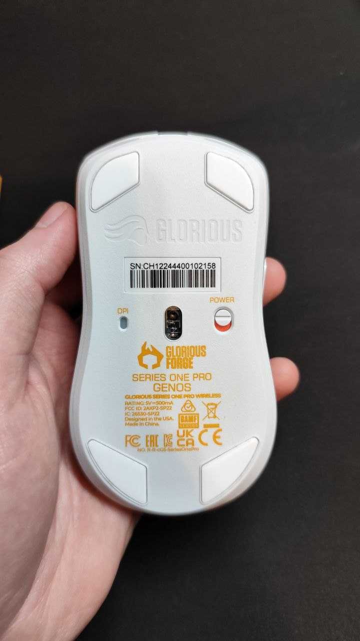 Мышь Glorious Series One Pro Wireless