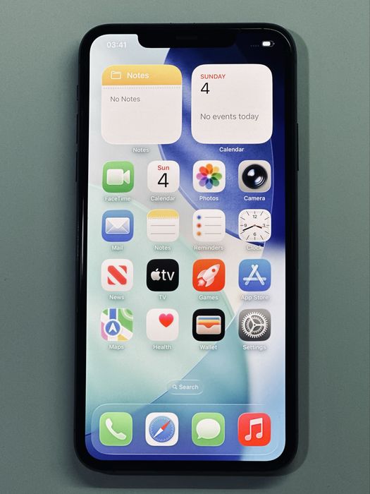 iPhone 11 ProMax Grey 256GB 94% battery noWiFi