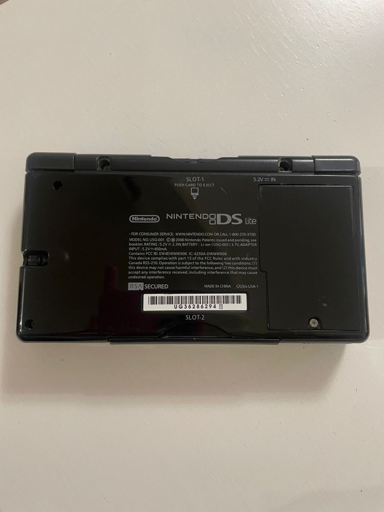 Nintento DS lite