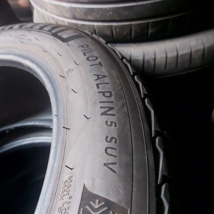 255/50/21" Michelin pilot alpin5 suv.dot3122
