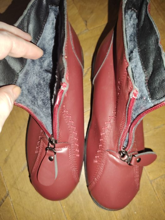 Ghete/botine piele naturala, culoarea bordo