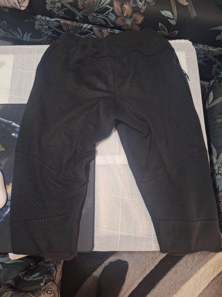 Nike tech fleece
