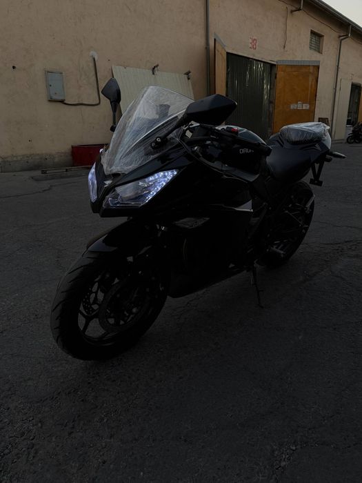 Kawasaki ninja DRONGO 250cc
