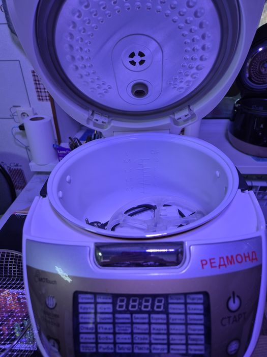 Мультиварка [РЕДМОНД]