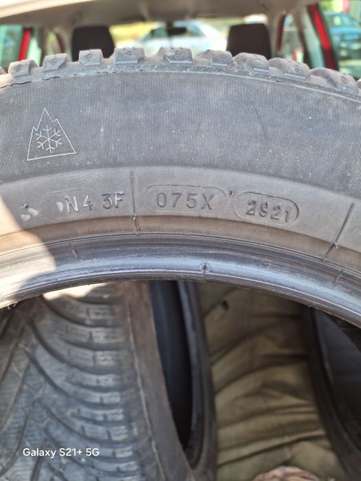 Зимни гуми 215 55 17 BF Goodrich G Force winter 2 , четири броя