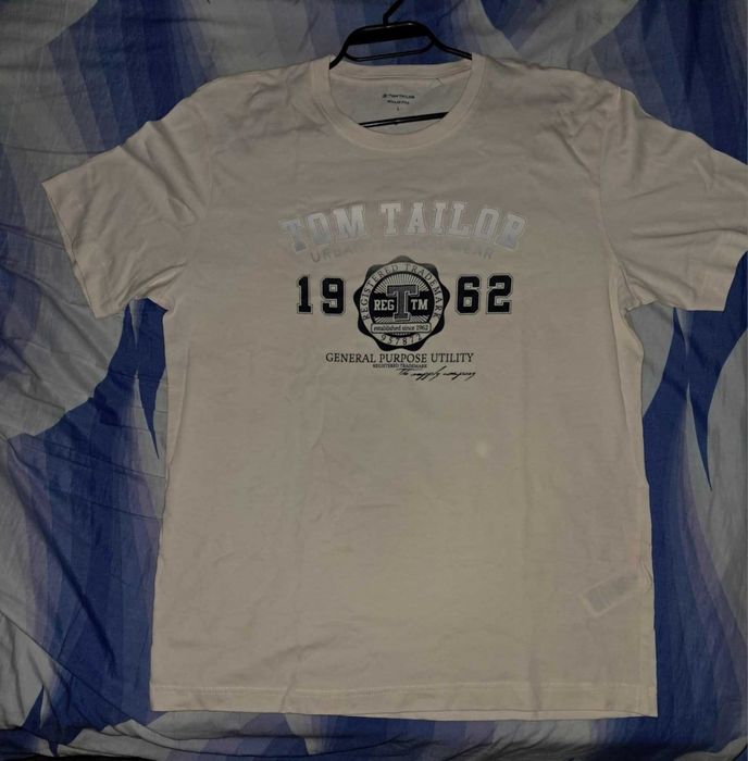 Тениска L размер!