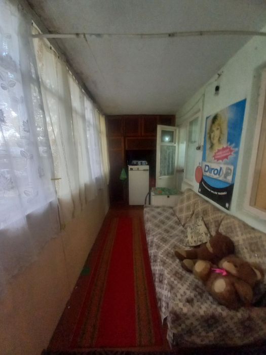 Продается 3х комнатная кв на 2 мкн 1 этаж ориентир возле конечки