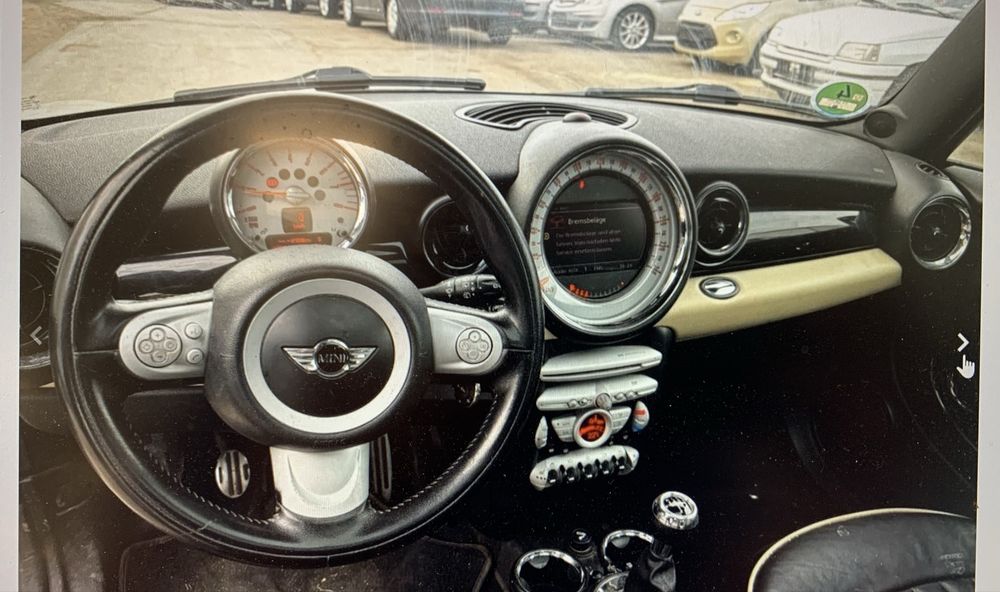 Capota, usi haion bara Mini Cooper R56 s R55 motor N14