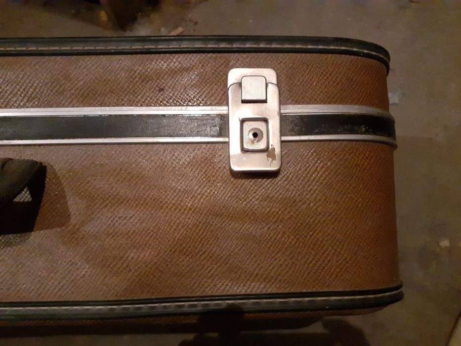 Стар куфар от социализма,чанта,сак