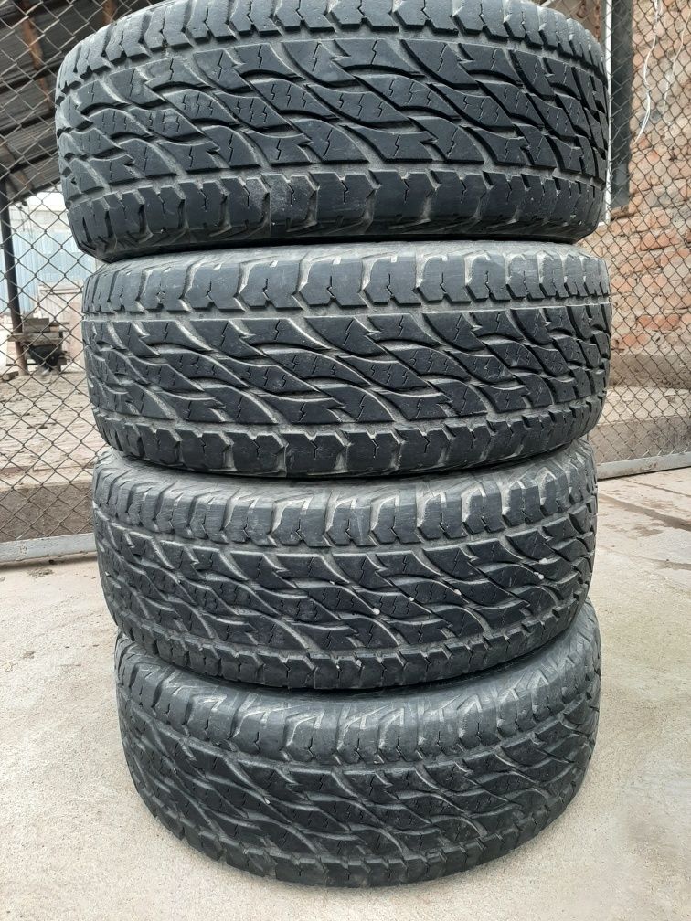 Продам шины Bridgestone