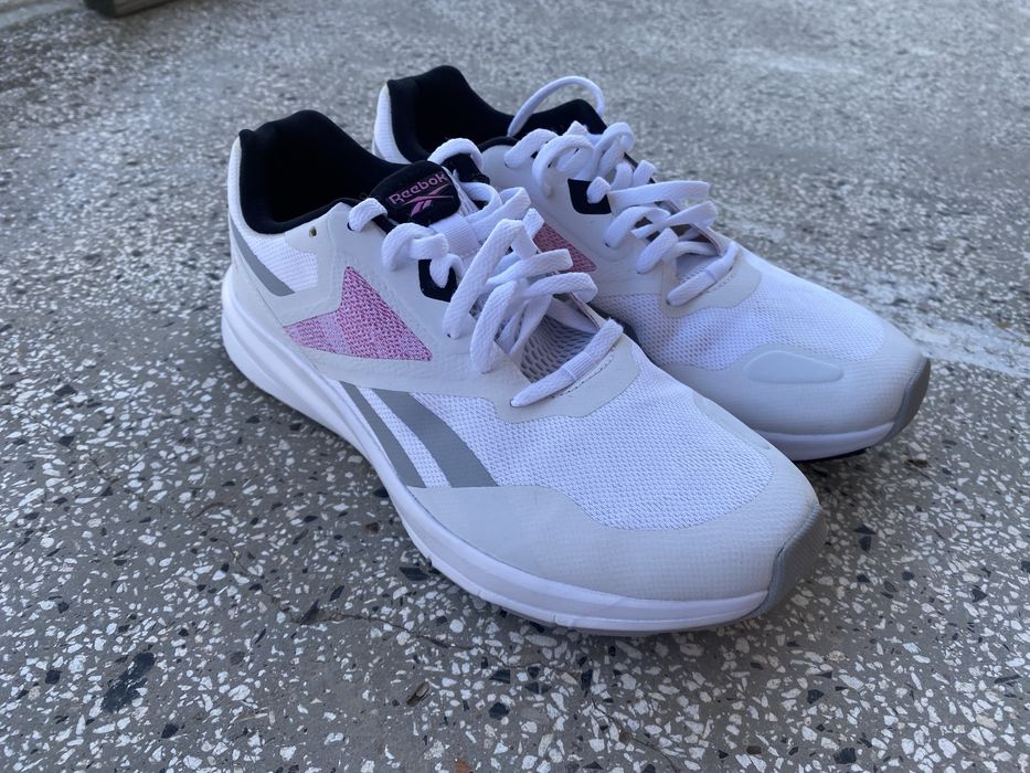 Маратонки Reebok , 39 номер