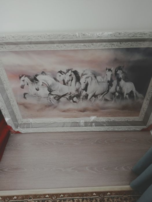 Жарға ілетін үлкен картинка