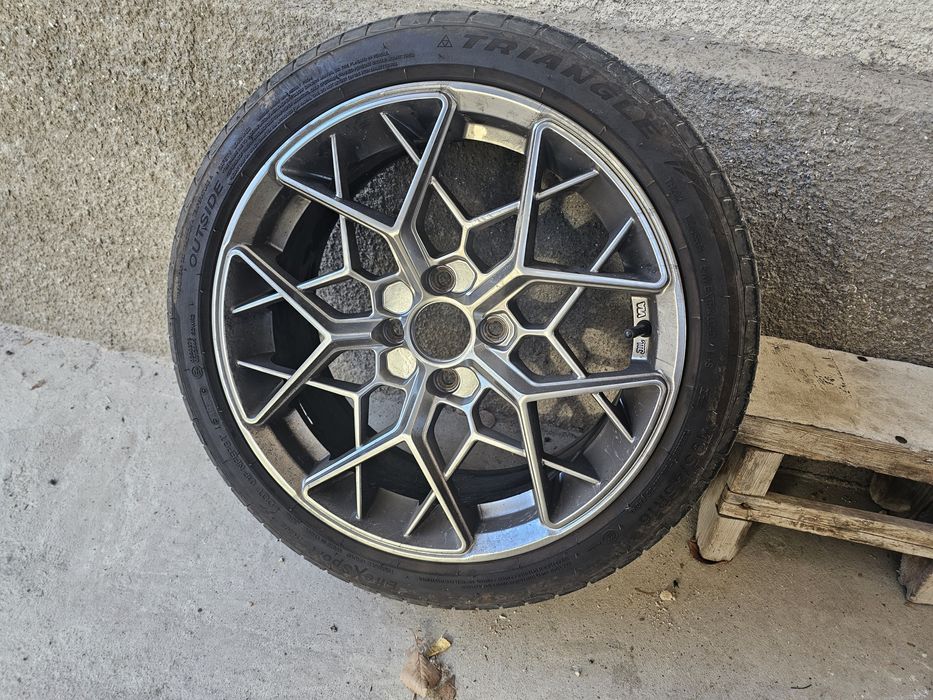 Диски 16r HRE 4х100 triangle 24год лето