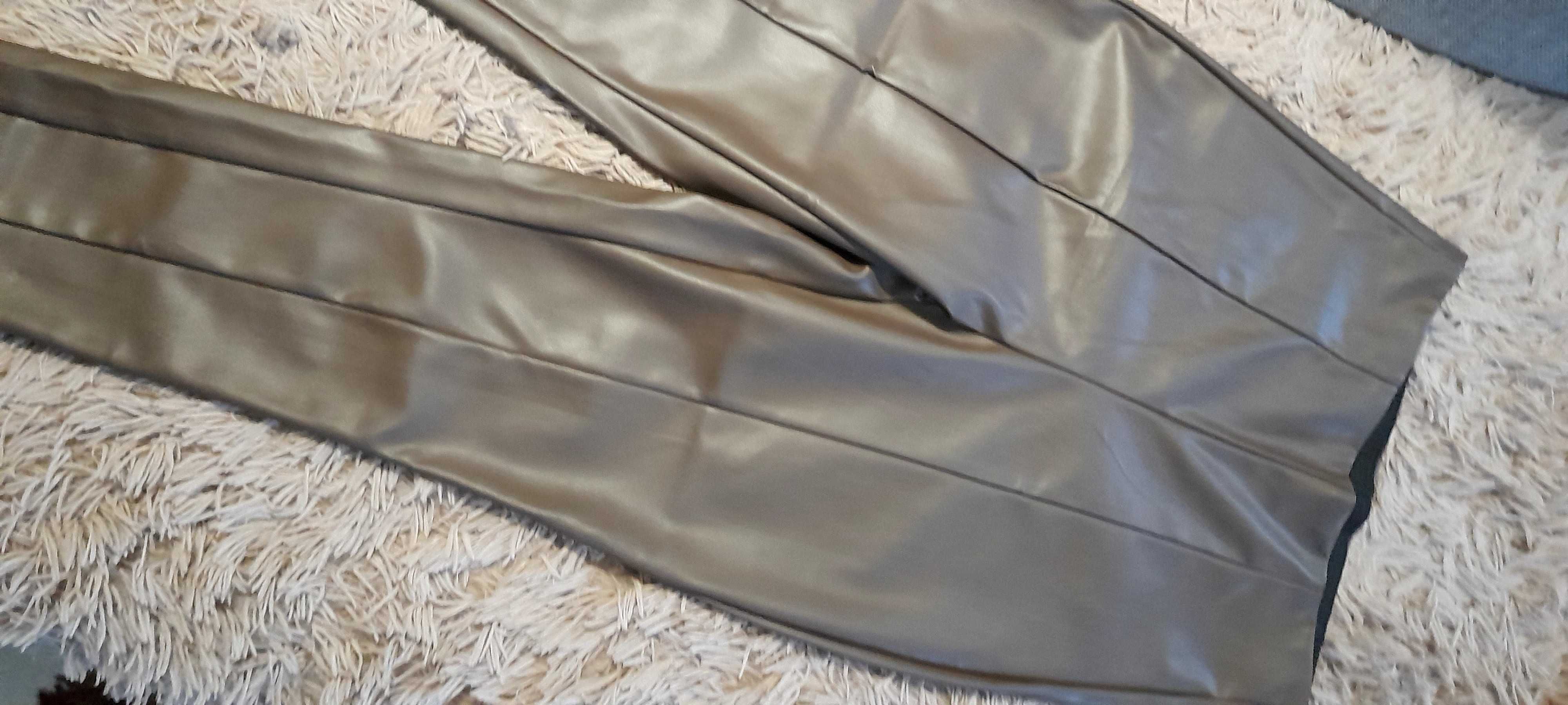 Pantaloni / colanti imitatie piele maro inchis (NOU)