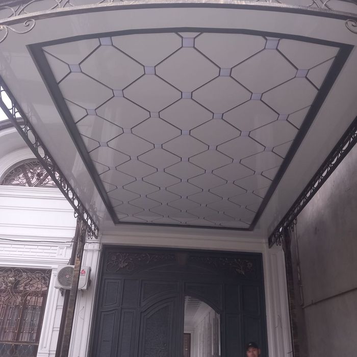 Alyukabond, Alikafon