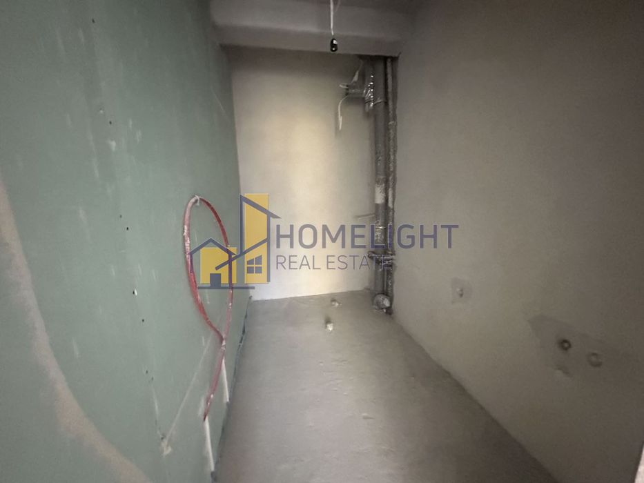 Продава се Двустаен апартамент в София, Витоша - 76 кв.м за 1910 €/кв.м - Снимка #2