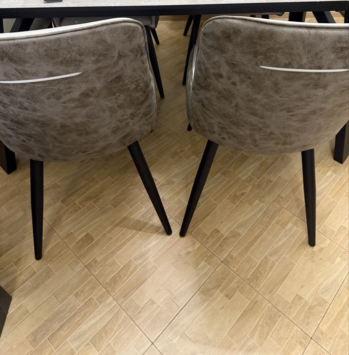 6 броя трапезни столове за претапициране