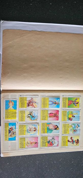 Album surprize guma de mestecat