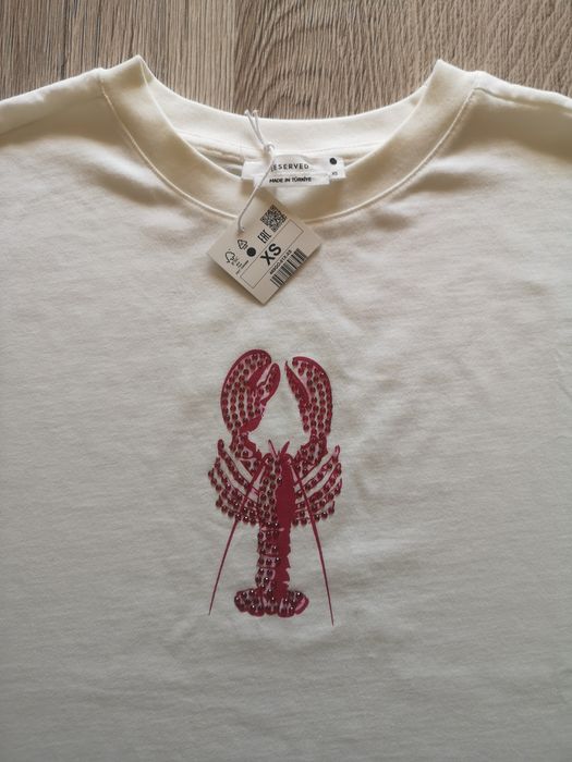 Нова дамска тениска Reserved, размер XS