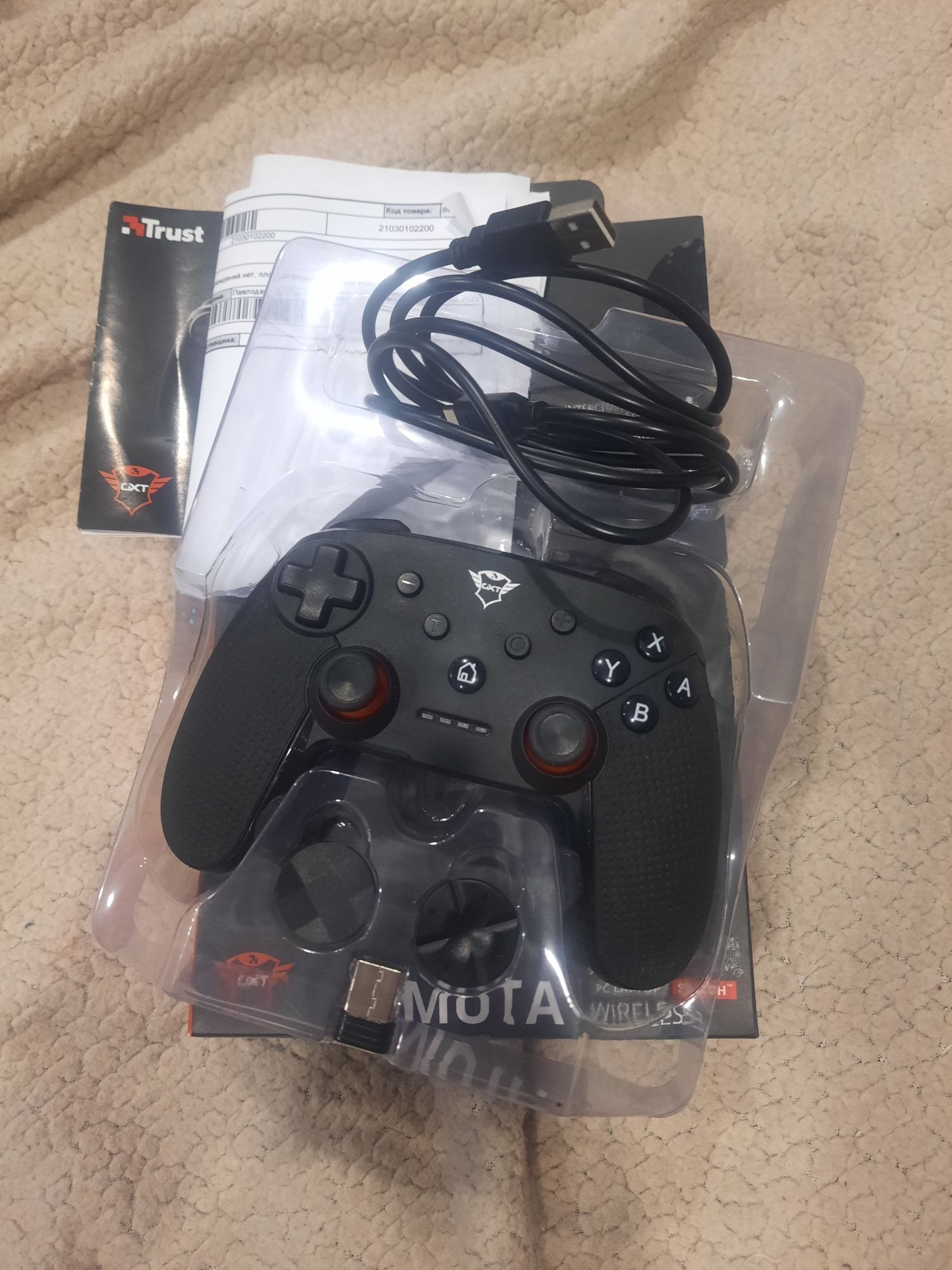 Продам Беспроводной геймпад для ПК и Switch