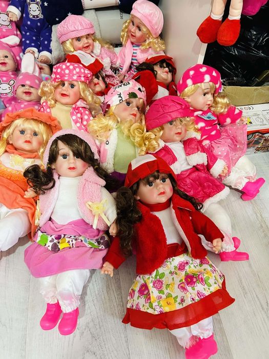 Păpuși și îngerași pentru fetițe