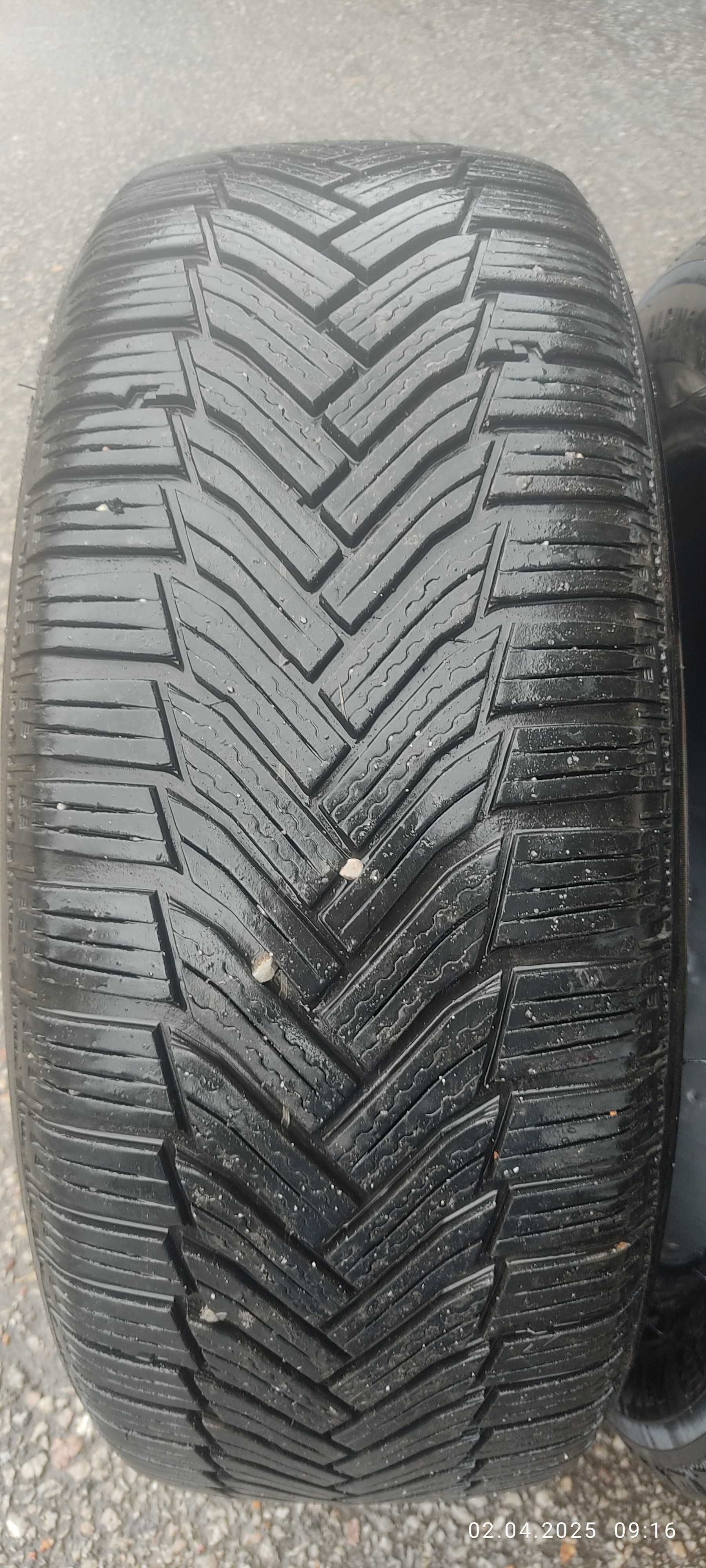 Michelin alpin 6. 205/55 16.Цената е за комплект от 4 броя.