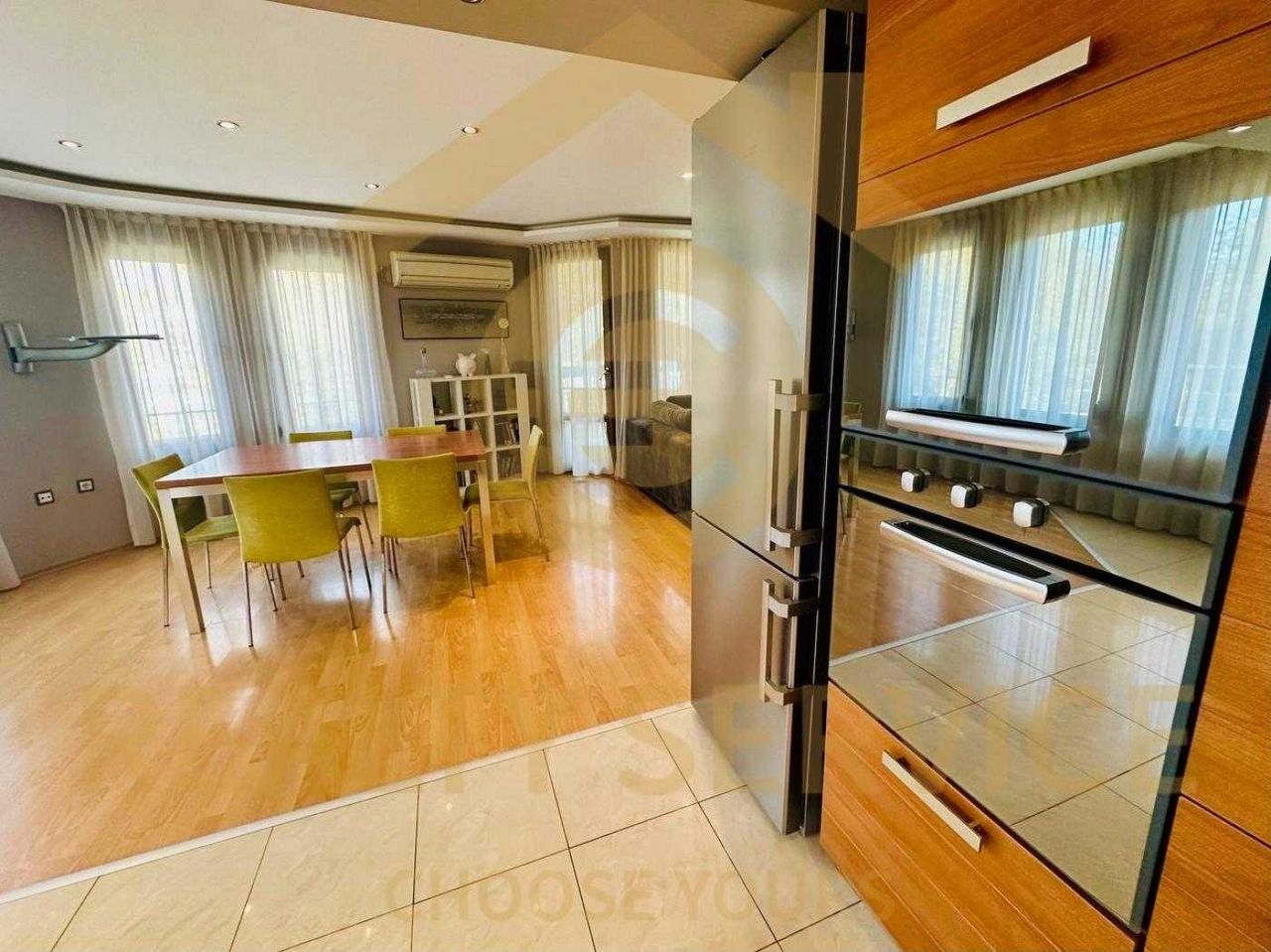 Продава се Тристаен апартамент в к.к. Слънчев бряг - 138 кв.м за 1667 €/кв.м - Снимка #5