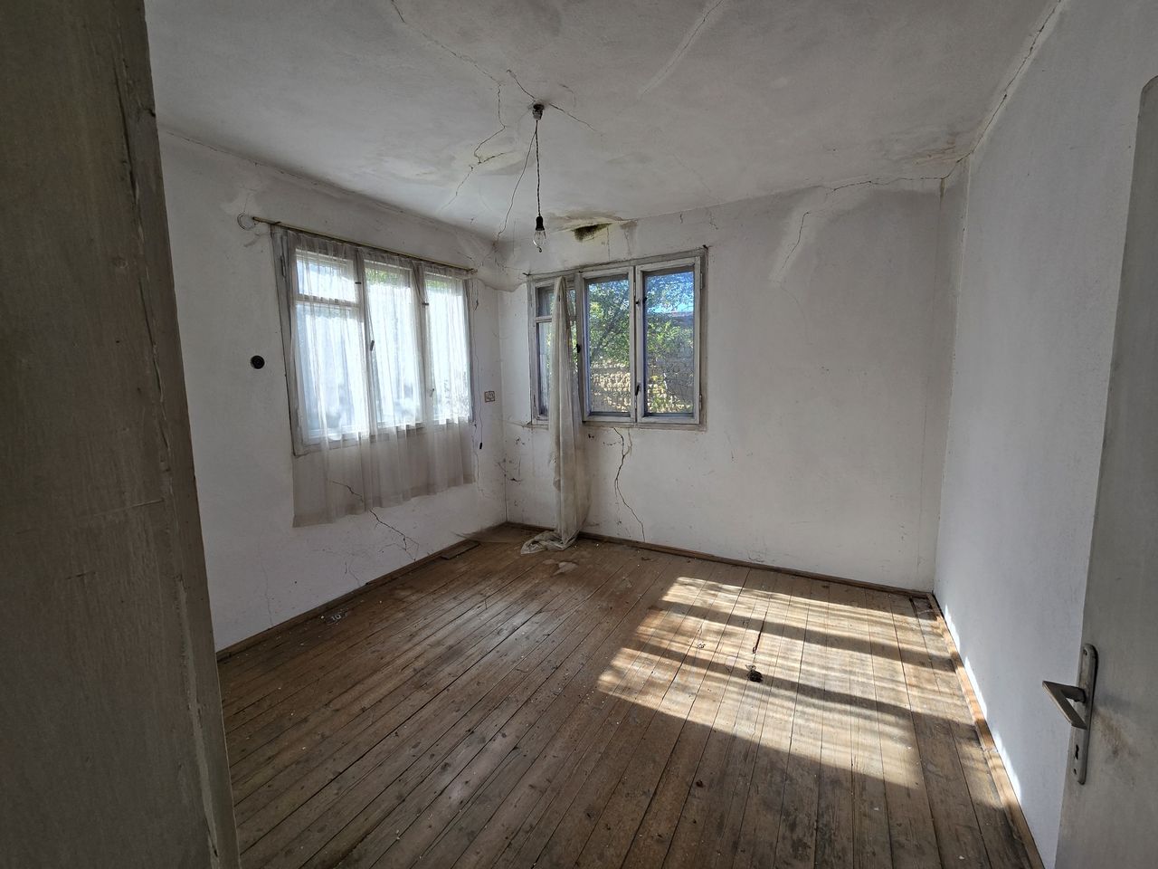 Продава се Къща в Павел баня - 80 кв.м за 625 €/кв.м - Снимка #1
