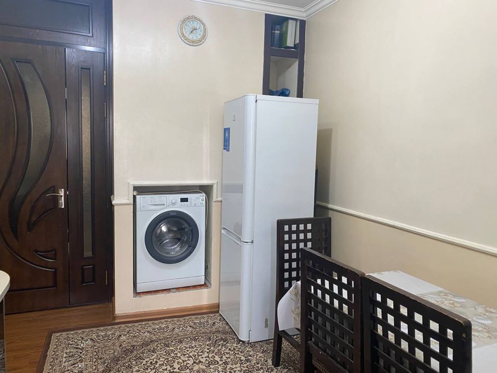 Срочно Продаётся квартира Чиланзар 7 2 ком ор.Катартал базар