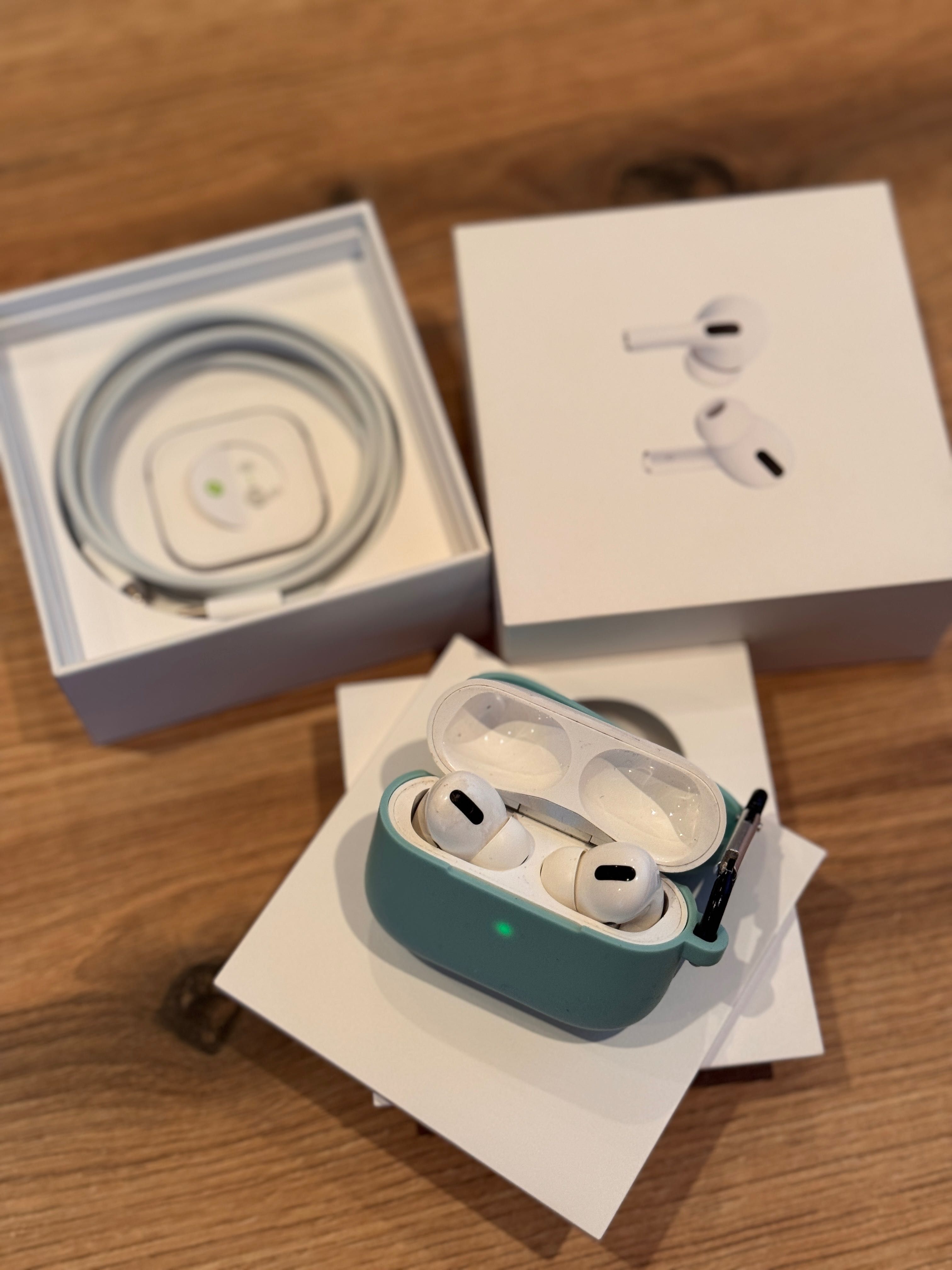 Оригинални Слушалки AirPods Pro 1
