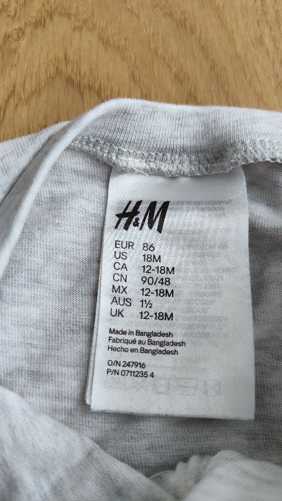 Pijama cu fermoar H&M mărimea 86 cm