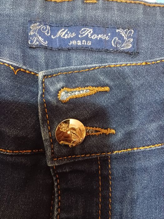 Blugi dama marimea 32