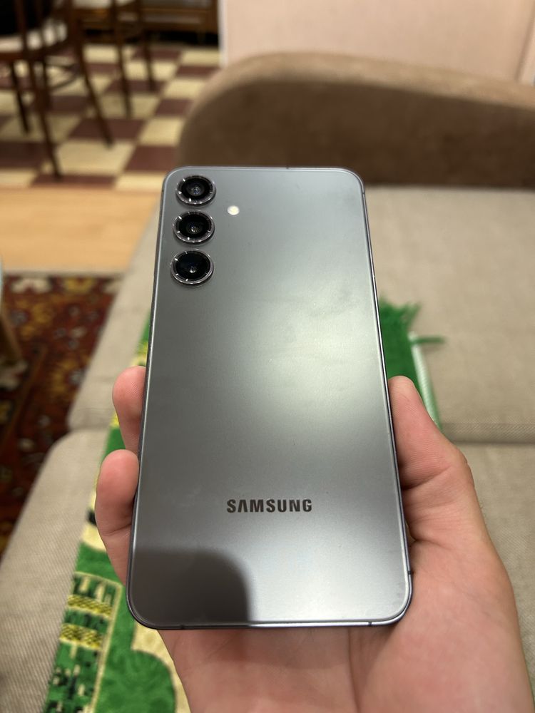 Samsung s24+ 256