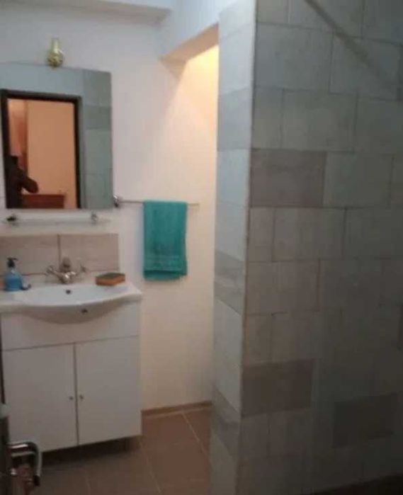 Дава се под наем Едностаен апартамент в Пловдив, Южен - 37 кв.м за 198.9 € - Снимка #2