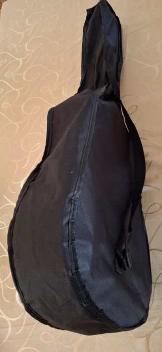 Chitara acustică cu husă și accesorii