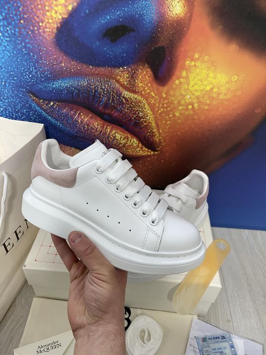 Adidasi Alexander McQueen piele naturala 100% Full Box colectie noua