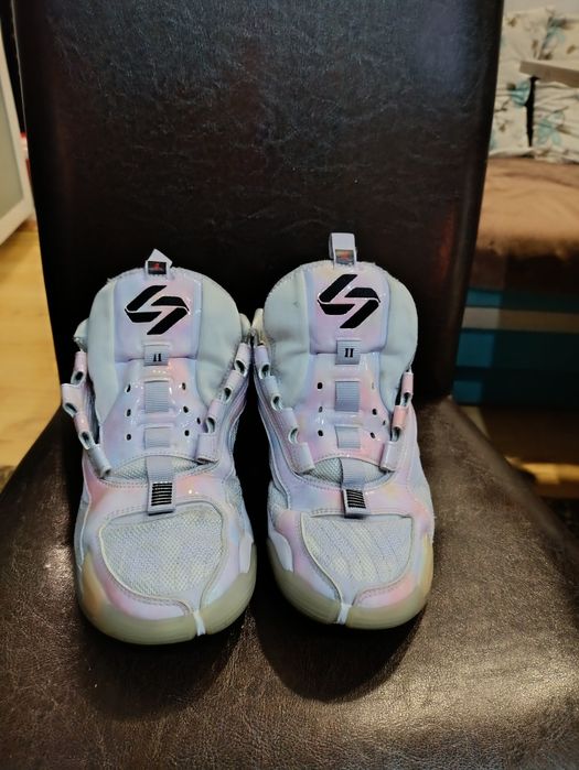 Adidași baschet Jordan