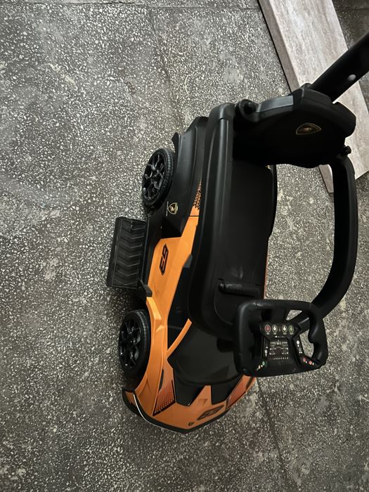 De vanzare  masinuta copii -tricicleta