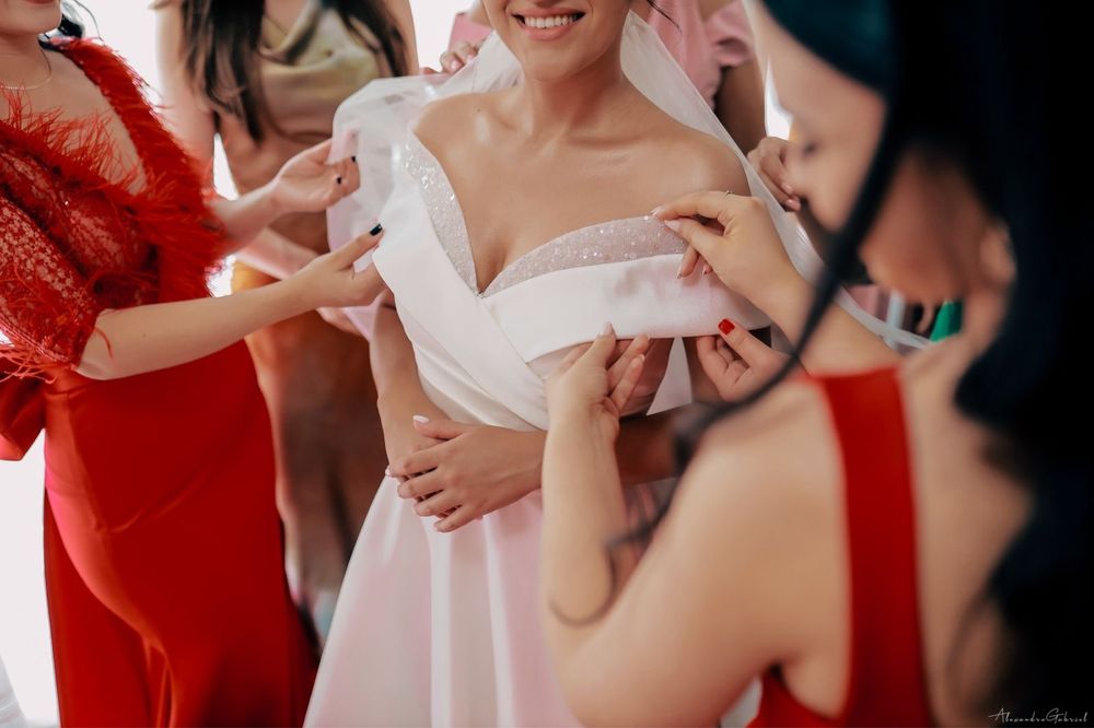 Vând rochie de mireasa Eden Bride