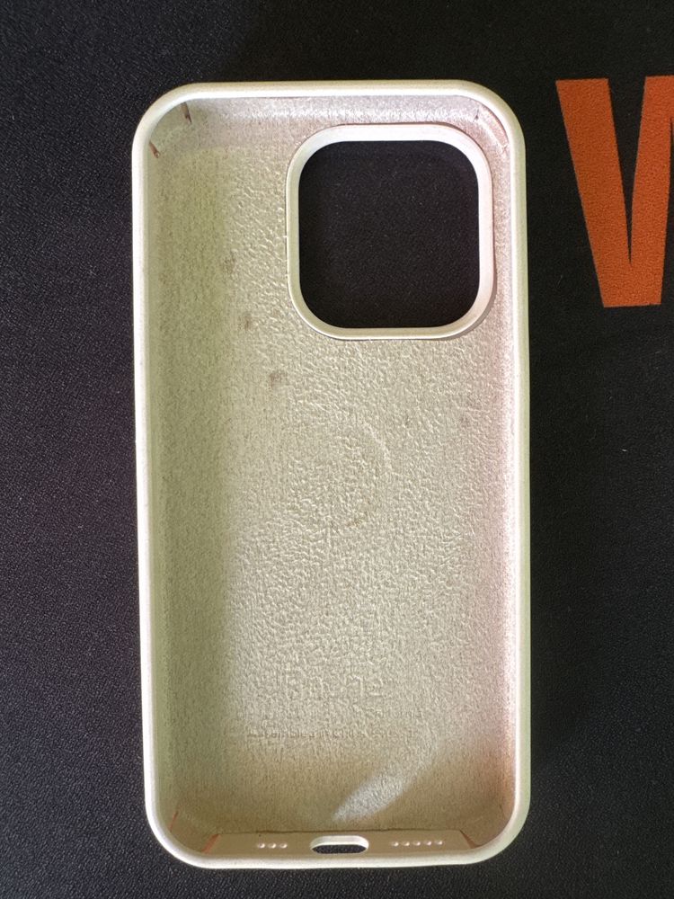 Калъфи за iphone 15 pro