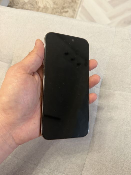 Продам Iphone 16 pro max 256 gb natural titanium