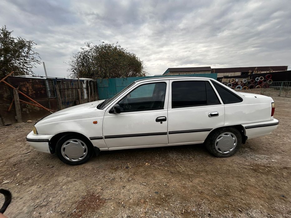 Продам нексия 1.