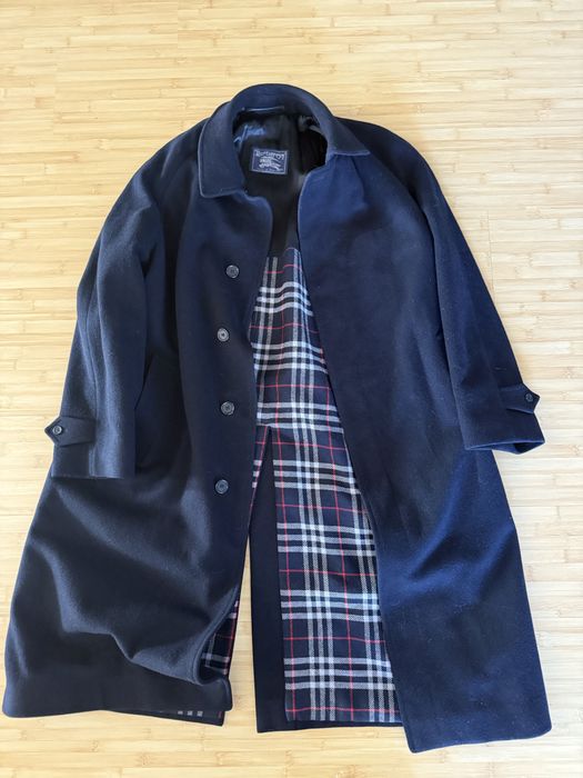 Palton Burberry , autentic