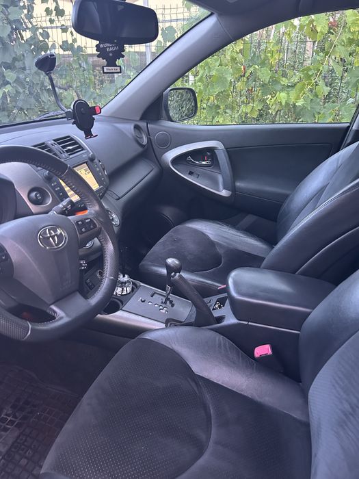 Toyota RAV4 2.2 D-CAT 4x4 Automată .Full dotări .Întreținută Impecabil