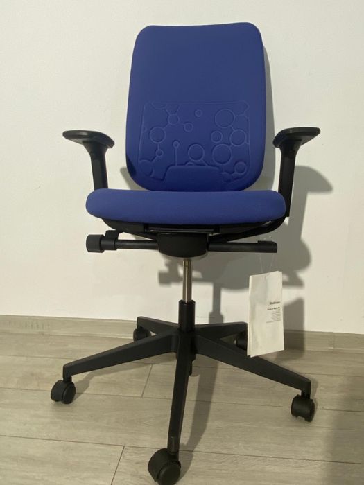 Nou, Nefolosit 2 Buc. Scaun Birou Steelcase 57400-Sarrebourg