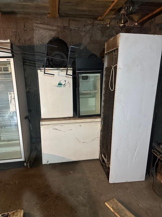 Холодильники разные