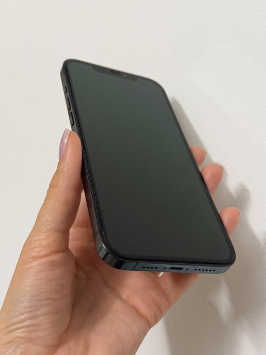 Iphone 12 Pro Max - 128 GB și 82% sănătate la baterie